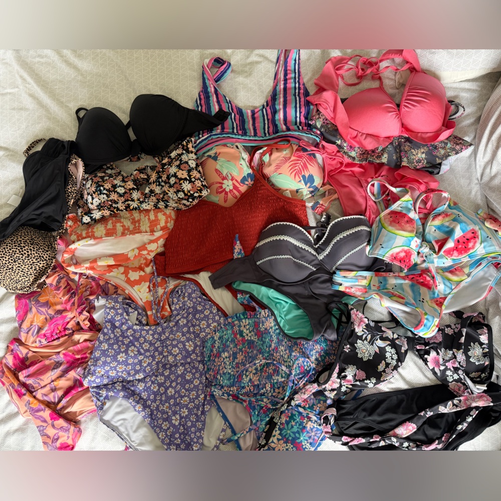 25 Piece Mixed Women's Swimwear Bundle